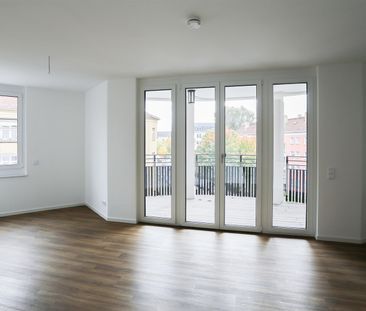Stilvoll wohnen mit großzügigem Balkon - 3-Zimmer-Wohnung mit außer... - Photo 1