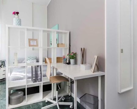 Via Giuseppe Frua, Milan, Lombardy 20146 - Photo 4