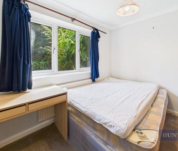 4 bedroom House To Let - Photo 5