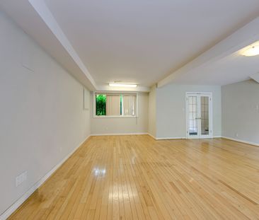 For Lease - 235 Tweedsdale Crescent, Oakville, Ontario - Photo 6