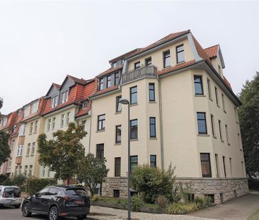 schöne Altbau-Singlewohnung im Eisenacher Karolinenviertel - Photo 1