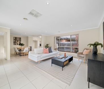 8 Funder Street, Bruce ACT 2617 - House For Rent | Domain - Photo 2