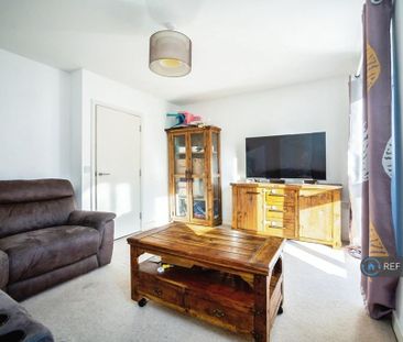 3 bedroom terraced house to rent - Photo 2