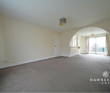 3 bedroom semi-detached house to rent - Photo 4
