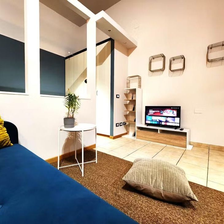 Via Luigi Pasteur, Milan, Lombardy 20127 - Photo 1