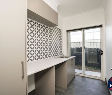 58 Ken Herde Crescent, TAYLOR ACT 2913 - Photo 4