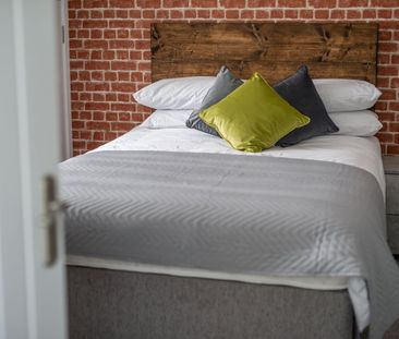 2 Bed Flat, Norwich Drive, BN2 - Photo 2