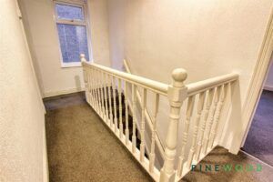 3 BEDROOM House - Semi-Detached - Photo 5