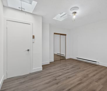 For Lease - 215 Danforth Avenue Unit# 3, Toronto, Ontario - Photo 5