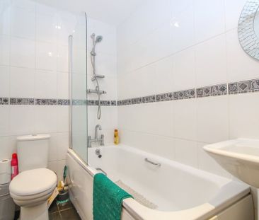 44 Mackintosh Place, Cardiff - Photo 6