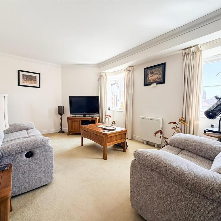 2 bedroom house to rent - Photo 1