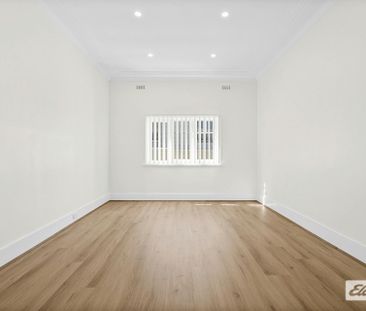 23 Strathearn Avenue - Photo 1