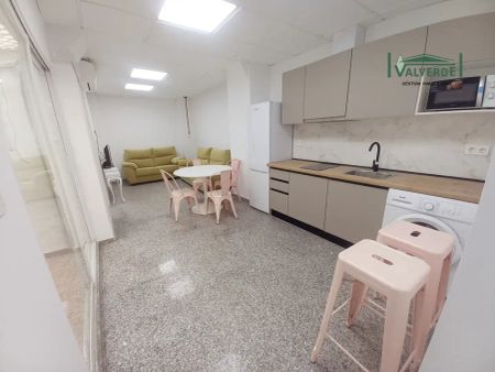 Piso de alquiler en Calle Puentezuelas, 15, Centro - Sagrario - Photo 2