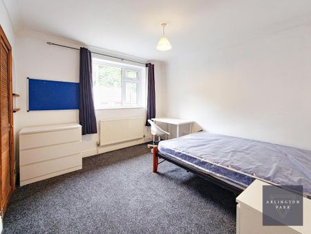 5 bedroom terraced house to rent - Photo 2
