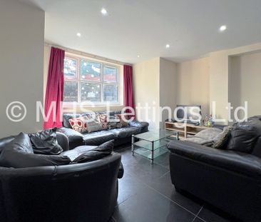 9 Bedroom Mid Terraced House for rent in Hyde Park Road - Photo 5