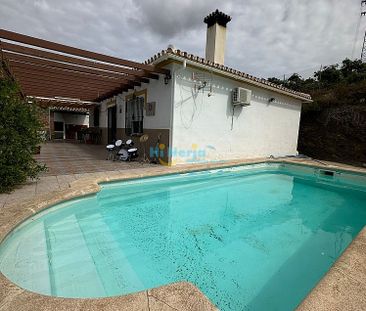 4 BEDROOM COUNTRY HOUSE WITH PRIVATE POOL and BARBECUE - TORROX , T... - Photo 4