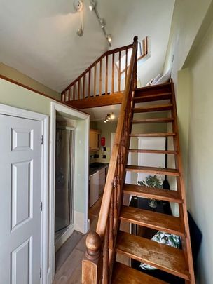 Studio Flat, St. Stephens Gardens, W2 - Photo 1