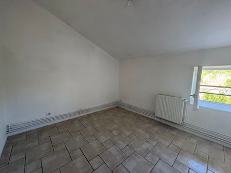 Location Appartement 3 pièces 64m² MOINGT 42600 - Photo 4