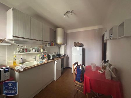 Location Appartement 2 pièces 54m² CARPENTRAS 84200 - Photo 4