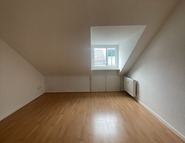 Kassel-Mitte 4 Zimmer Dachgeschoss Wohnung mit Küche - Photo 1
