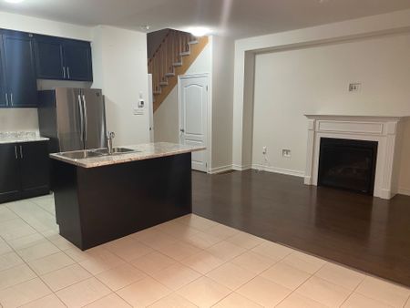 For Lease - 519 Brooks Street, Shelburne, Ontario - Photo 5