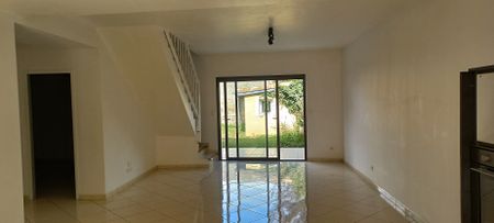 Location Maison 6 pièces 136m² FROUZINS 31270 - Photo 2