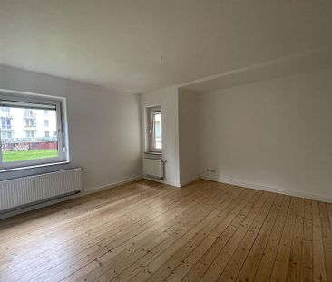 WG geeignete, moderne 2 ZKB mit Loggia! - Foto 3