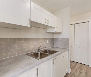 BG Classic Suite - 1 Bedroom - Photo 6