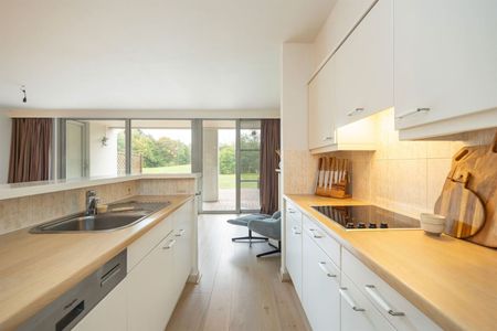 Gelijkvloers appartement met uniek groen zicht op GOLF van Brasschaat - Photo 5