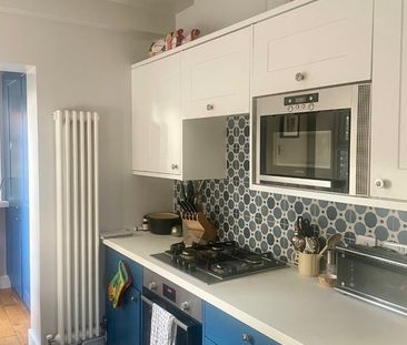 2 Bed Terraced House, Fairfield Place, BS3 - Photo 3