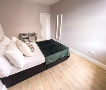 Clarence Street, L3 - Photo 4