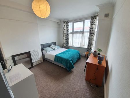 Room 1 – 164 Fosse Road South, LE3 0FR - Photo 4