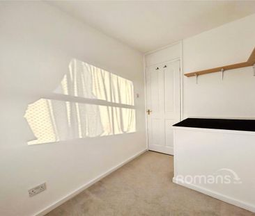 3 bedroom detached house to rent - Photo 5