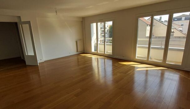 Appartement 4 pièces 83m2 REIMS 900 euros - Photo 1