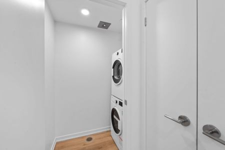 For Lease - 101 Roehampton Avenue Unit# 1609, Toronto, Ontario - Photo 3