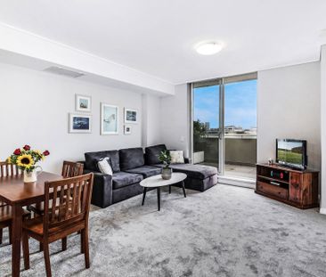 Waterfront Views | Generously Proportioned - Photo 1