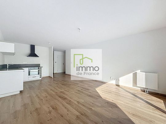 Location appartement 3 pièces 65.55 m² à Lille (59000) - Photo 1