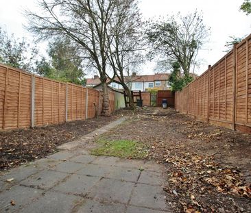 3 bedroom terraced house to rent - Photo 4