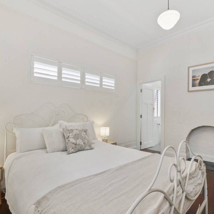A GORGEOUS HOME!! - Photo 1