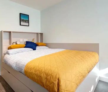 7 Bed Standard En-suite - Photo 5