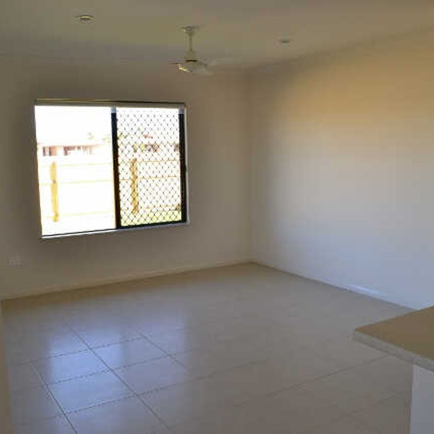 7 Carabeen Court, 4818, Mount Low Qld - Photo 1