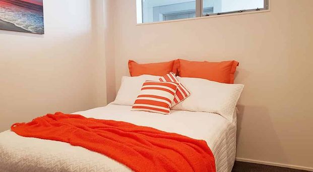 2 bedroom with Amazing Views - Photo 1