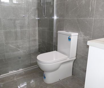 26B Raymond Street, Ashwood VIC 3147 - Townhouse For Rent | Domain - Photo 3