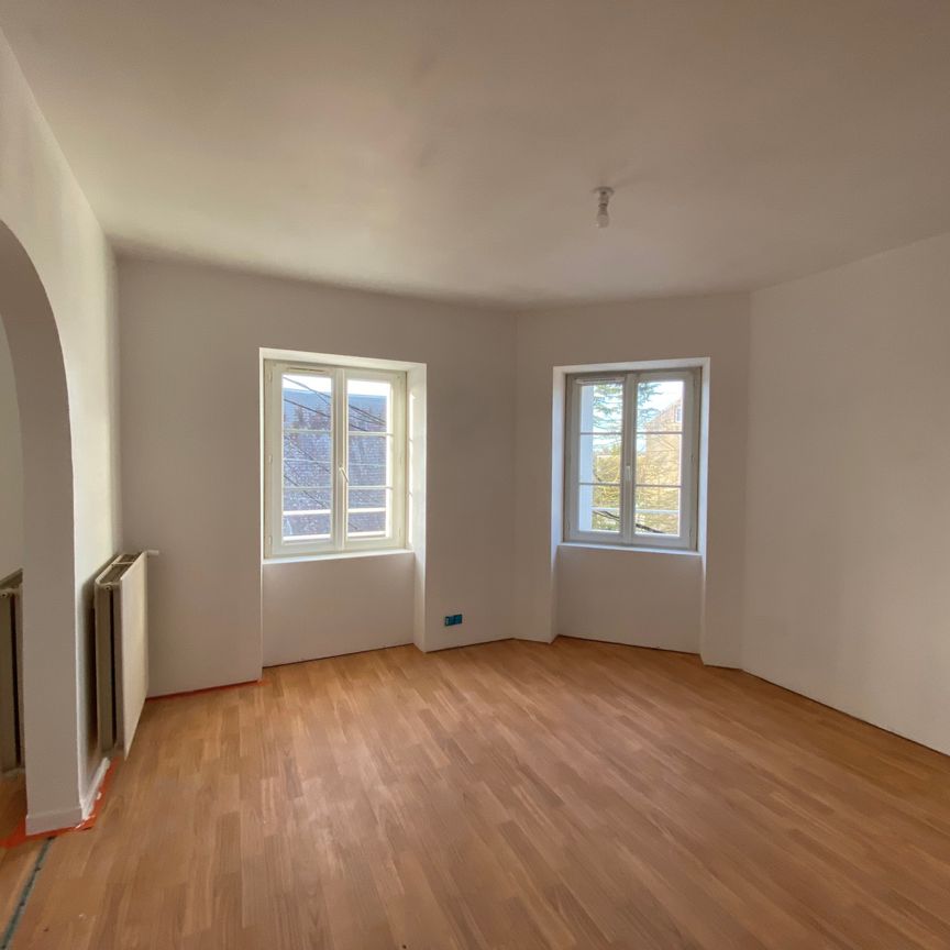 Location Appartement 3 pièces 74m² CHATEAUBRIANT 44110 - Photo 1