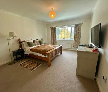 Detached house to rent on - Photo 6