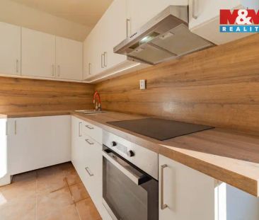 Pronájem bytu 2+1 v Aši, ul. Jiráskova - Photo 6