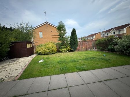 4 Bed Detached House, Haskell Close, LE3 - Photo 3