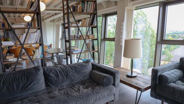 Studio to rent - Photo 1