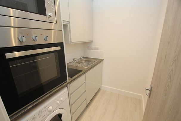 1 bedroom apartment to rent - Photo 1