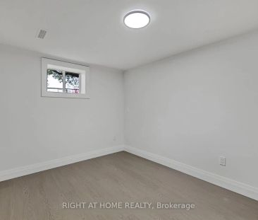 703 Sunnypoint Drive #Bsmt - Photo 5